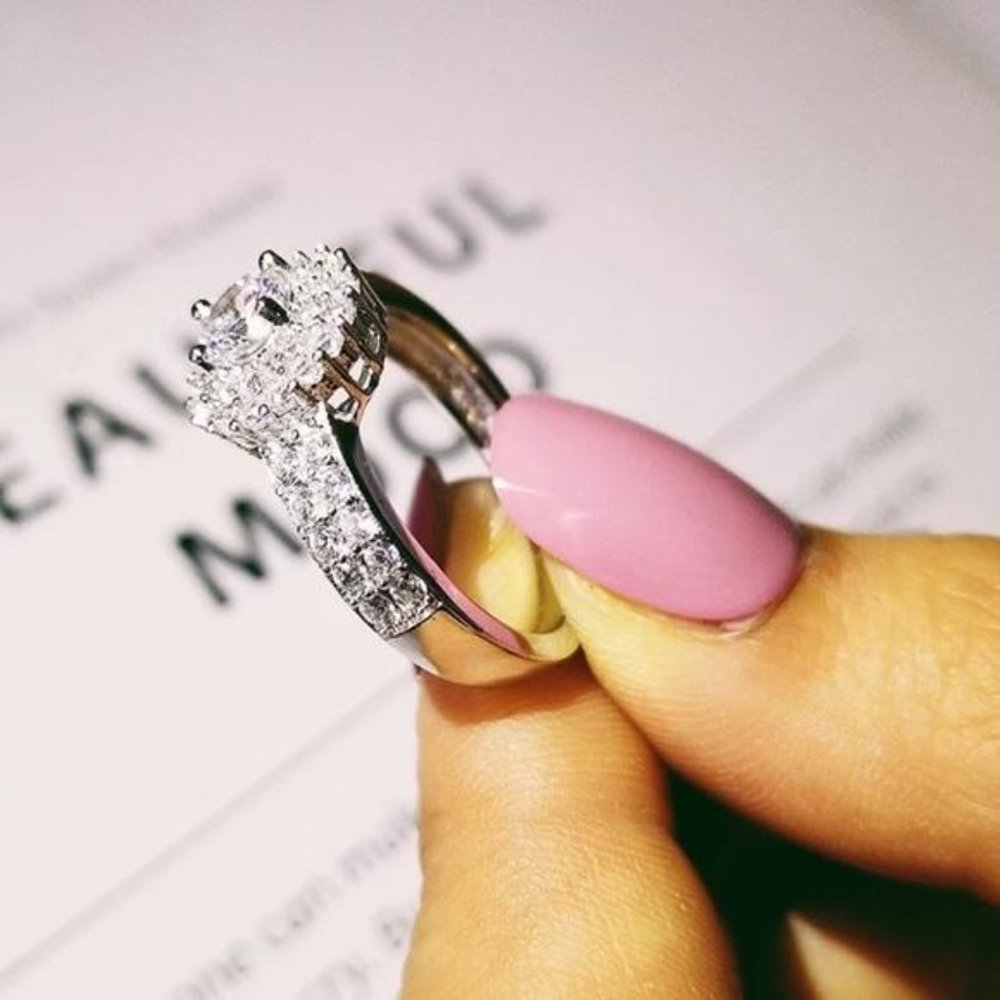 NEW 925 STERLING SILVER DIAMOND HALO RING, CUTE RING, SHINY RING. - Picture 4 of 6